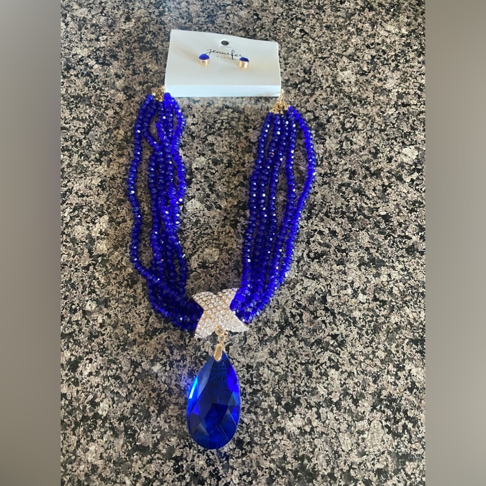 Necklace - Picture 2 of 2